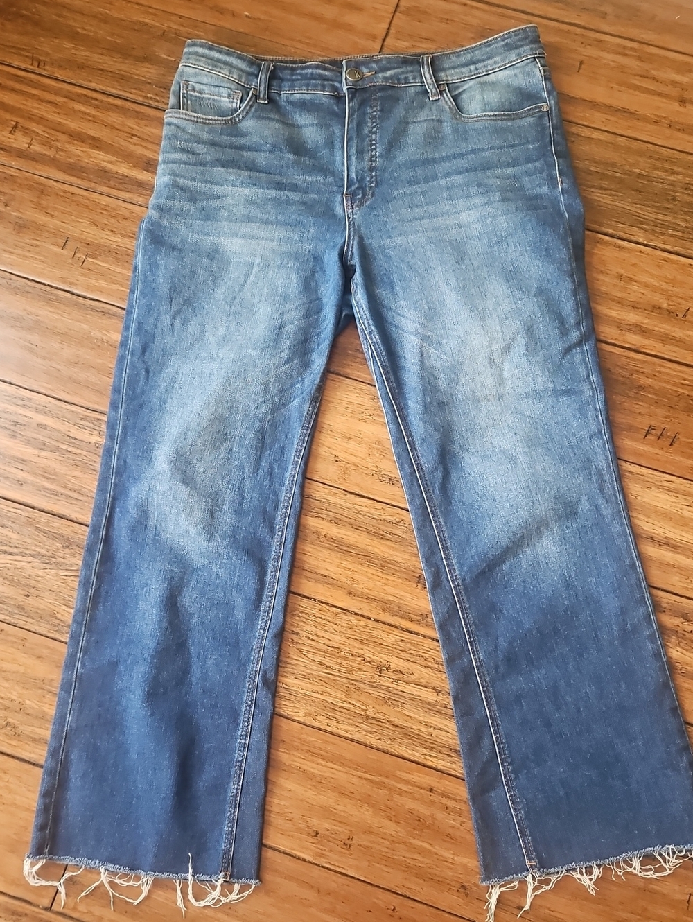 Kut From The Kloth High Rise Ankle Flare Size 12